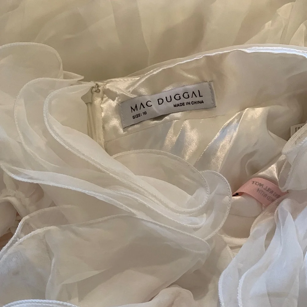 MAC DUGGAL
Ruffle-Sleeve V-Neck Tiered Chiffon Maxi Dress Anthropologie - Picture 14 of 17